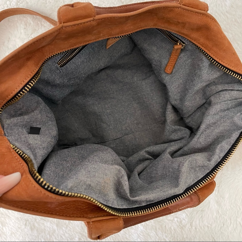 Clare Vivier Nubuck Messenger Bag Chesnut - Picture 8 of 12